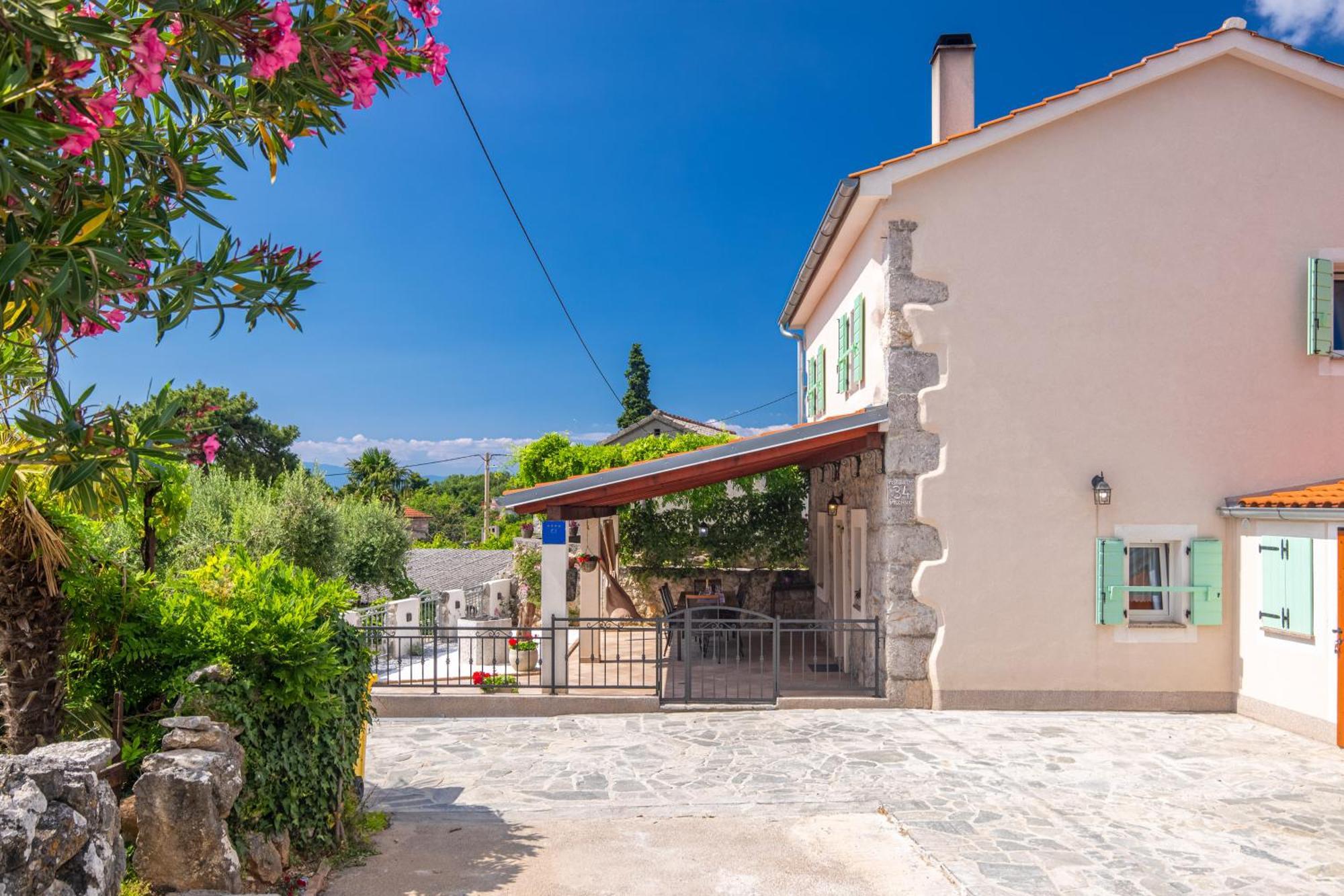 Holiday House Anabella Krk Town Exterior foto