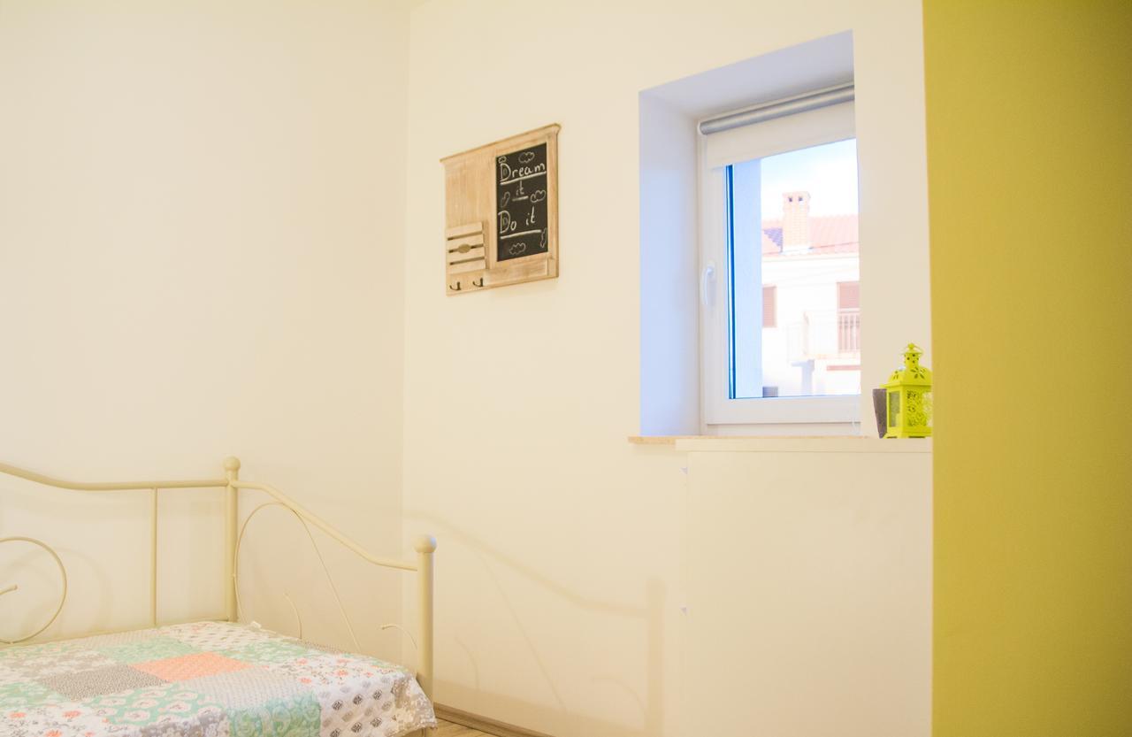 Holiday House Anabella Krk Town Exterior foto